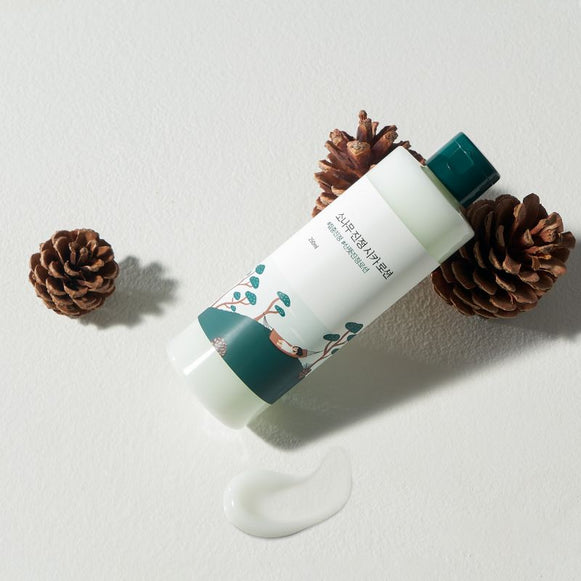 ROUNDLAB Pine Calming Cica Lotion 250ml disponible sur Ma petite Coree, ton Eshop 100% K-beauty en direct de Seoul
