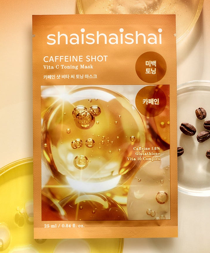 SHAISHAISHAI Caffeine Shot Vita C Toning Mask 25ml 20 sheets, masque visage en sachet doré sur fond crème, caféine et vitamine C