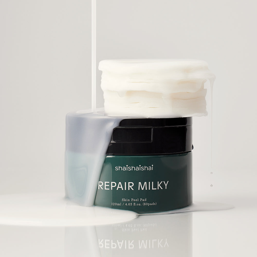 SHAISHAISHAI Repair Milky Skin Peel Pad 60 Pads 120ml, pot crème blanc/bleu sur fond clair (marque shais'hais'hai).