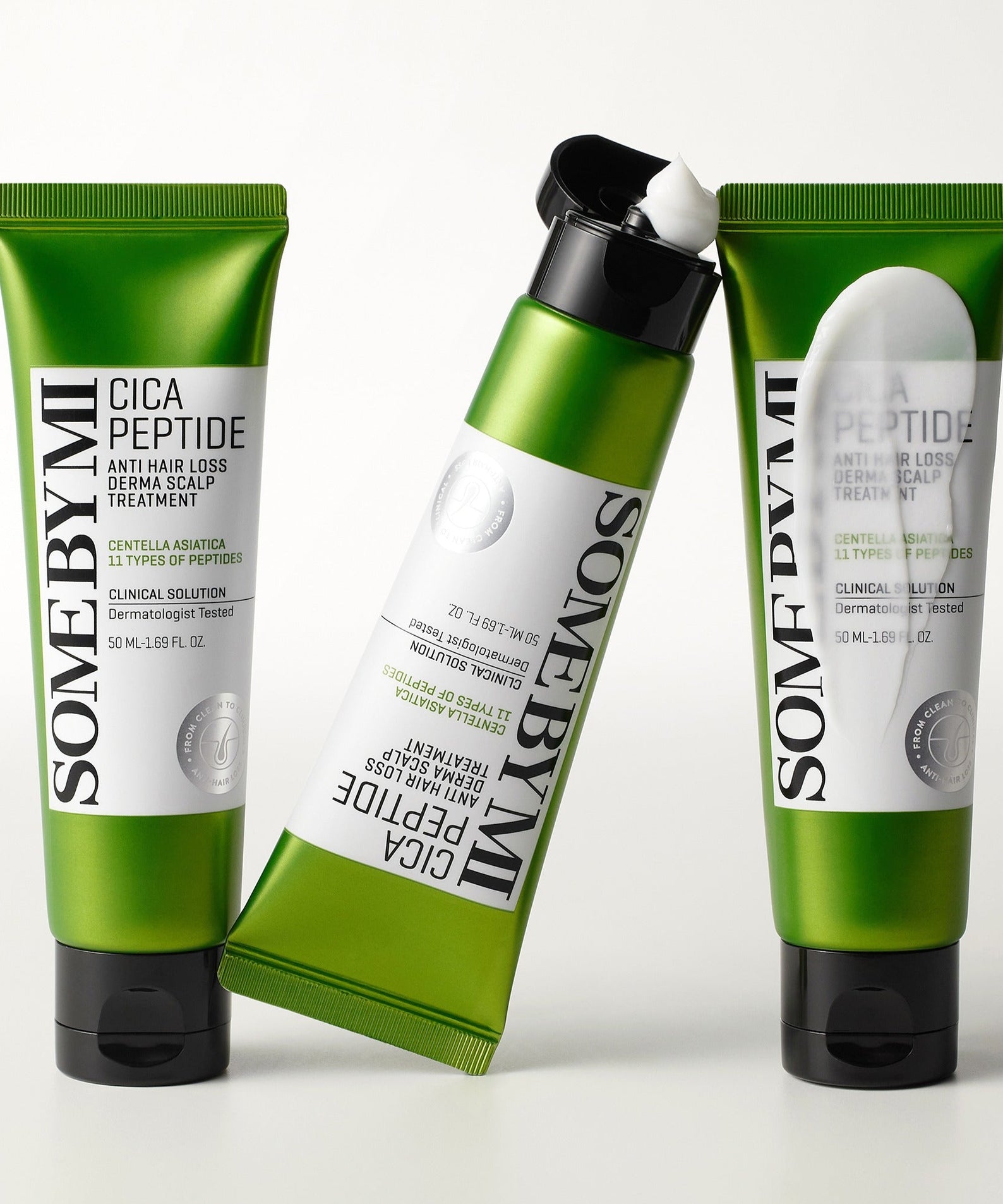 Produits de soin du cuir chevelu SOME BY MI Cica Peptide Anti Hair Loss Derma Scalp Treatment 50ml en tubes verts.