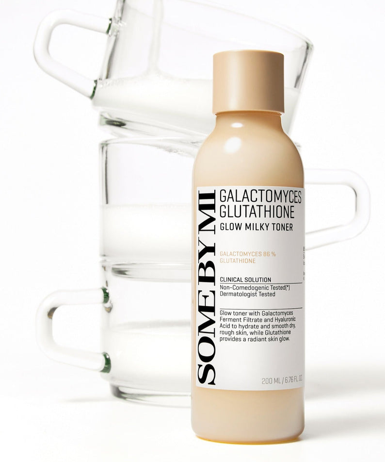 SOME BY MI Galactomyces Glutatione Glow Milky Toner 200ml, toner hydratant et éclaircissant riche en actifs, flacon de 200ml