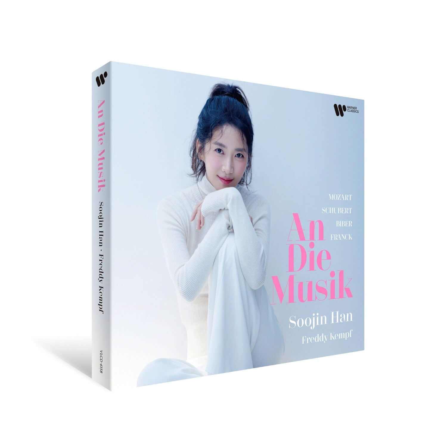SOOJIN HAN - An Die Musik - Album Kpop : couverture avec portrait de SOOJIN HAN, style Kpop, fond blanc.