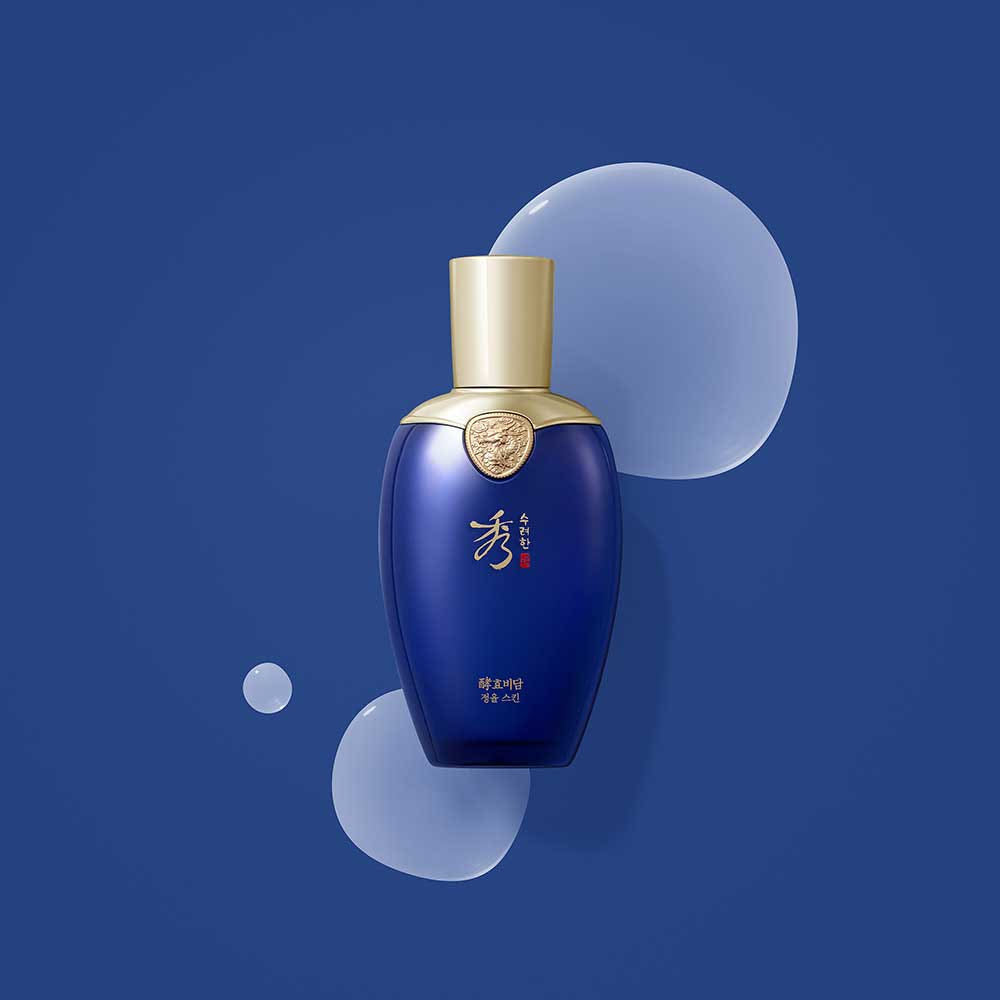 SOORYEHAN Hyobidam Jeongyul Lotion 130ml, flacon bleu et crème sur fond bleu, produit de la marque SOORYEHAN