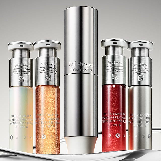 SULWHASOO The Ultimate S Infusion Treatment 15mlX4, flacons brillants sur fond clair, marque SULWHASOO en contexte cosmétique