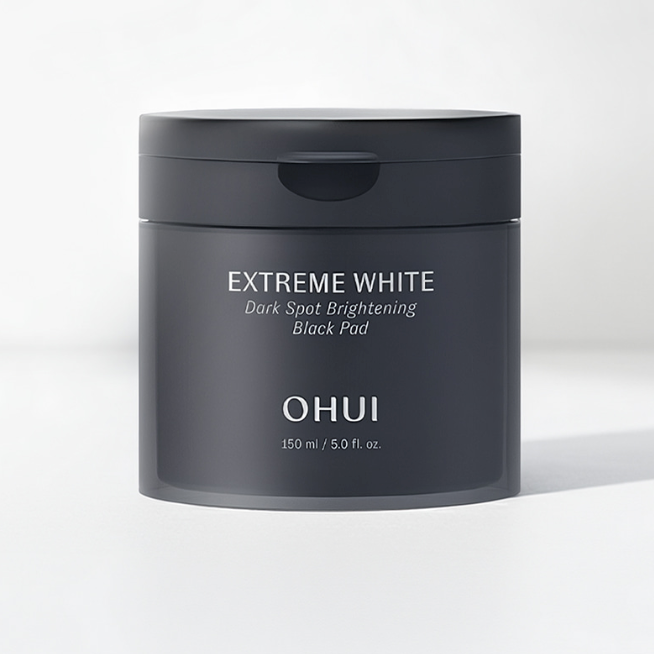 OHUI Extreme White Dark Spot Brightening Black Pad 150ml