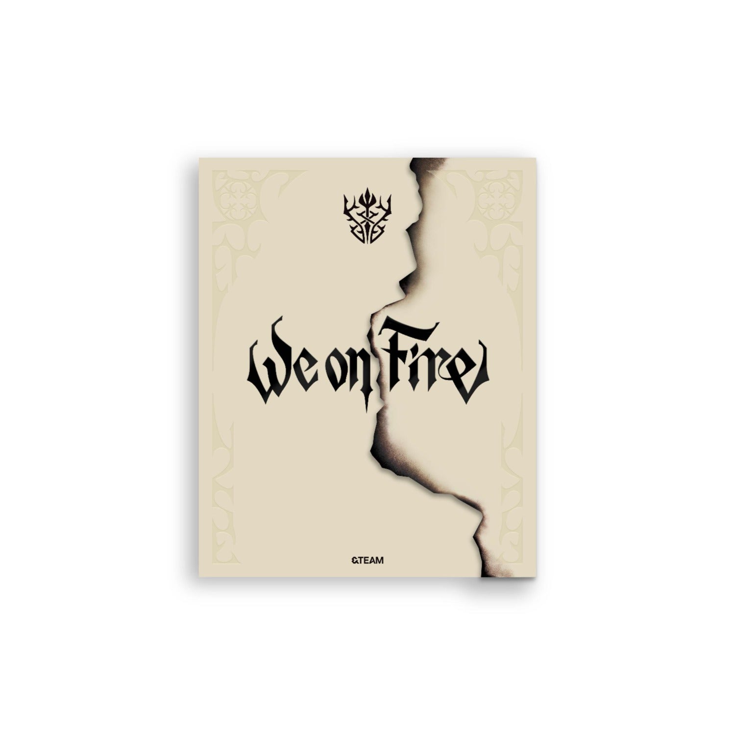 &TEAM - 3rd EP [We on Fire] LIMITED EDITION - Album Kpop, pochette We on Fire, visuel beige noir, logo &TEAM