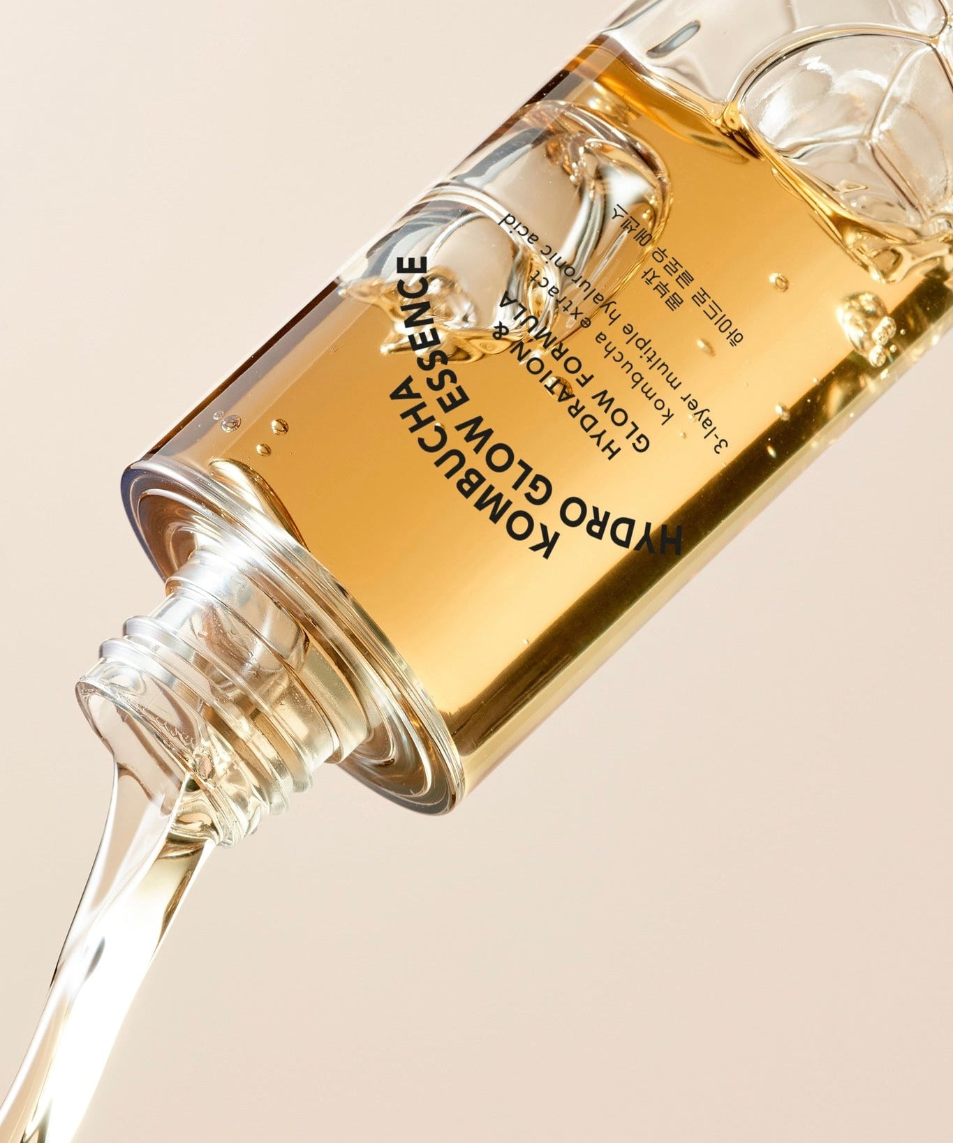 T'ELSE Kombucha Hydro Glow Essence 150ml, soin de beauté illuminateur, flacon de 150ml, essence hydratante, soin visage naturel.