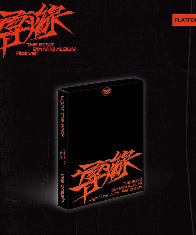 THE BOYZ - 9th Album [導火線 ] (Riot Ver.) - Album Kpop, boîte noire et logo orange sur fond sombre, visuel studio