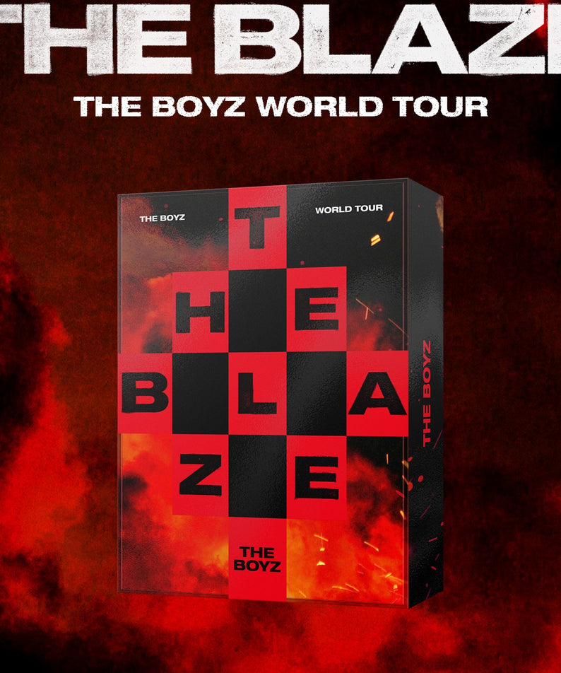 THE BOYZ - THE BOYZ [THE BLAZE] WORLD TOUR in SEOUL - Album Kpop, pochette “THE BLAZE” avec visuel rouge noir.