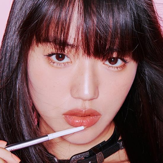 TIP TOE Stay On Face Liner