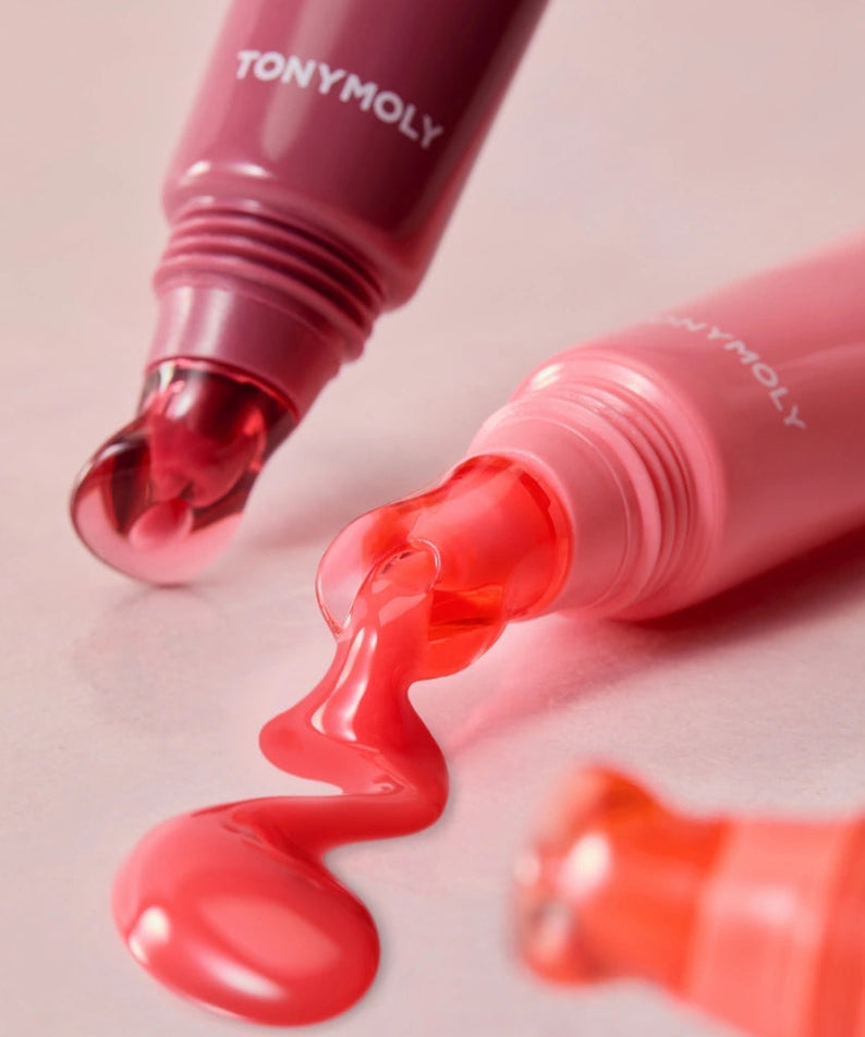 TONY MOLY Juicy Peptide Lip Jelly, produit marque TONY MOLY en gel rouge, flacons et texture sur fond clair