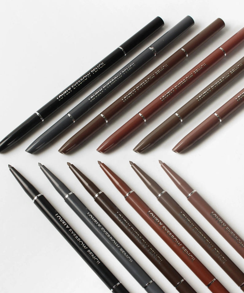 TONY MOLY Lovely Eyebrow Pencil : crayons sourcils de la marque, sur fond blanc, rangés alignés, vue produit.