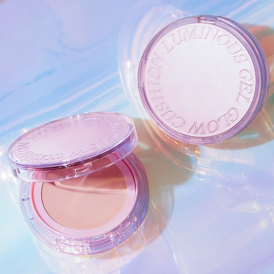 TONY MOLY My Luminouse Gel Glow Cushion 15g : boîtier et coussin maquillage de la marque, sur fond pastel bleu.