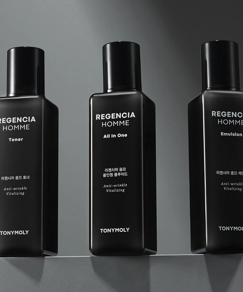 TONYMOLY Regencia Homme All-in-One Fluid 150ml, flacon noir sur fond sombre, gamme Regencia Homme de TONYMOLY
