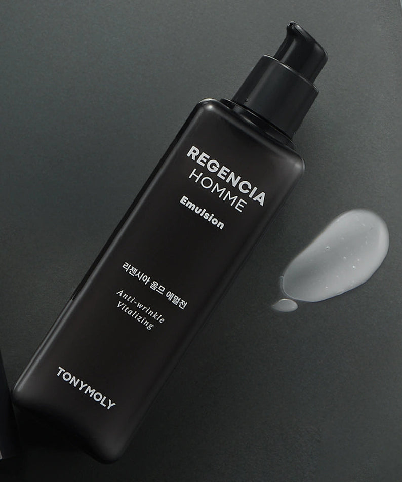 TONYMOLY Regencia Homme Emulsion 150ml, flacon noir et gouttes sur fond sombre, sérum hydratant pour homme