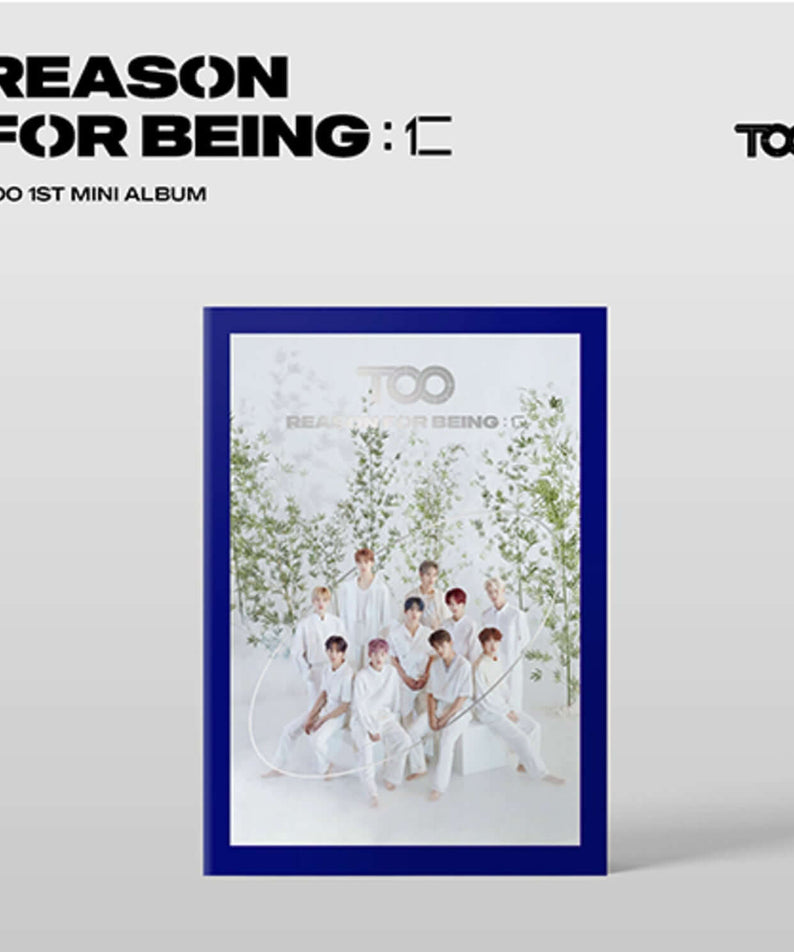TOO - [REASON FOR BEING :(仁)] (uTOOpia Ver.) - Album Kpop : mini album TOO, couverture blanche et bleue, groupe en extérieur.