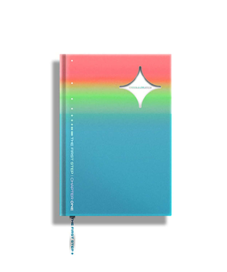TREASURE - [THE FIRST STEP : CHAPTER ONE] (WHITE VER.) - Album Kpop TREASURE, pochette dégradé bleu, logo étoile sur fond clair.