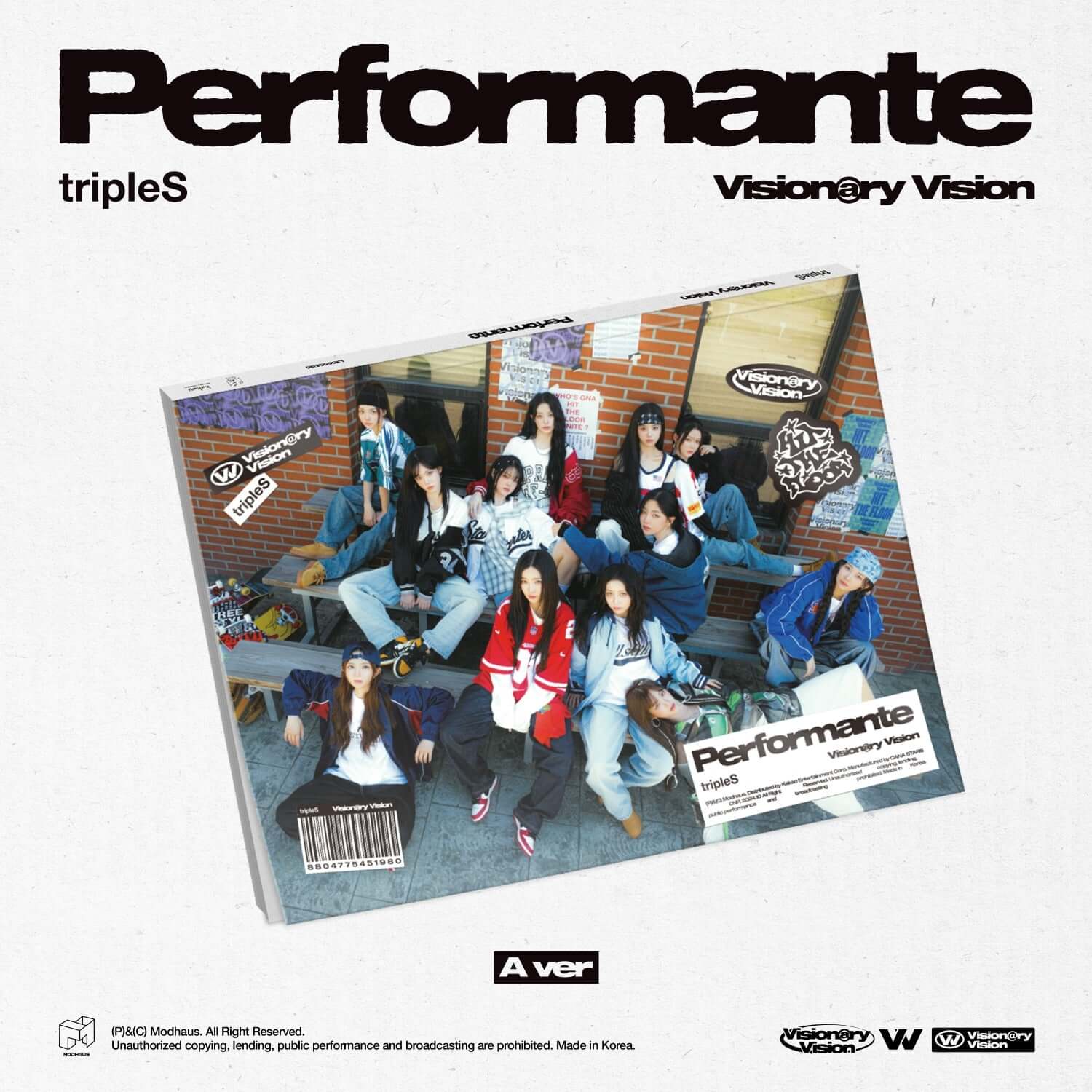 TRIPLES - [Visionary Vision ] (A ver.) - Album Kpop, pack photo “Performance” avec groupe assis devant mur briques