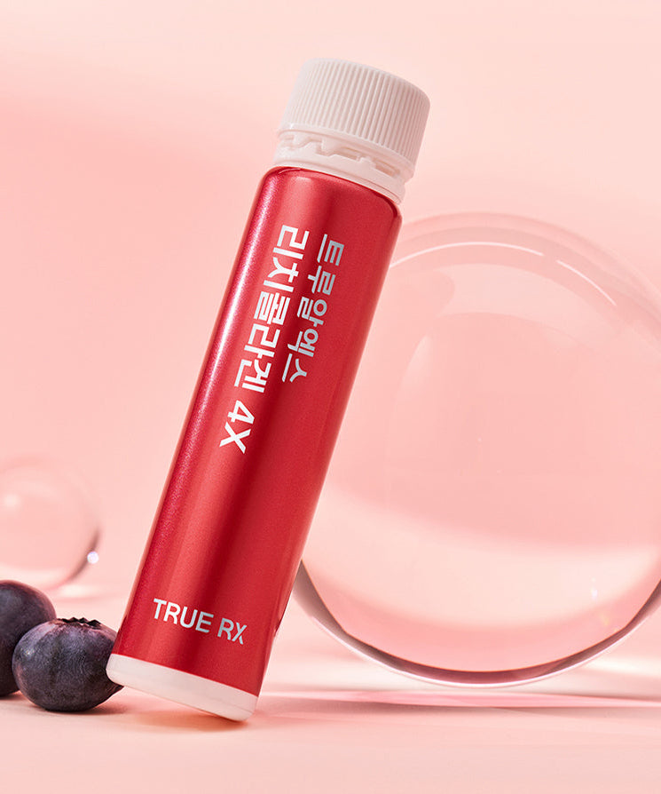 Complément alimentaire TRUE RX Rich Collagen 4X 1box en bouteille rouge avec myrtilles et sphères transparentes, packaging élégant.