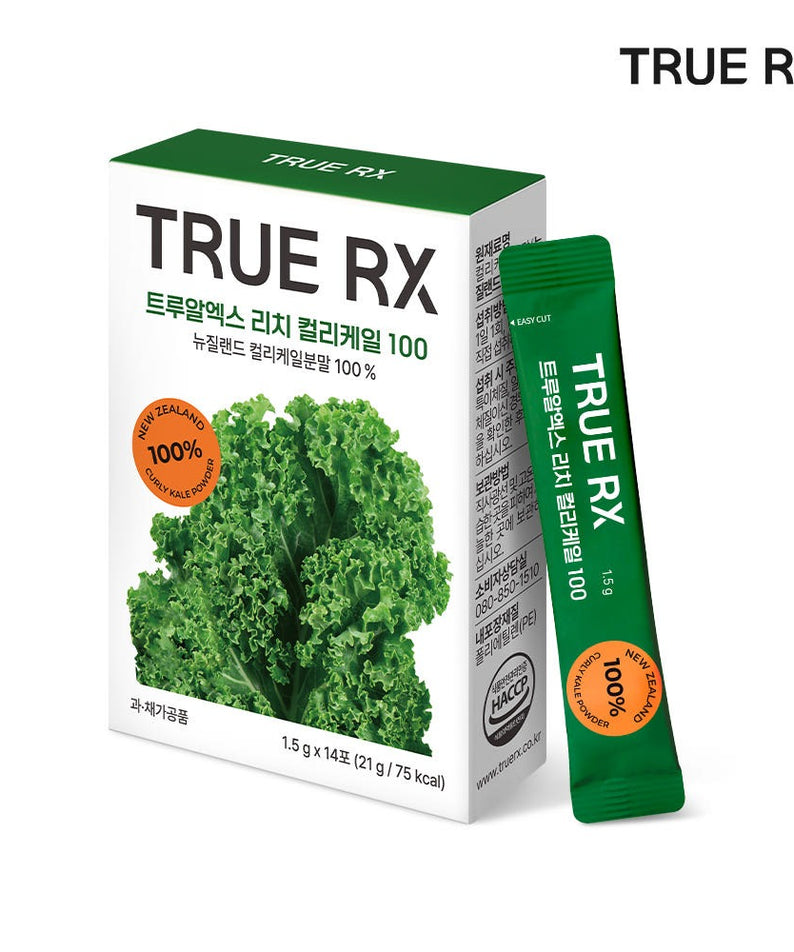 Boîte de TRUE RX Rich Curly Kale Powder 100% avec sachet individuel, affichant des feuilles de chou frisé sur l'emballage.