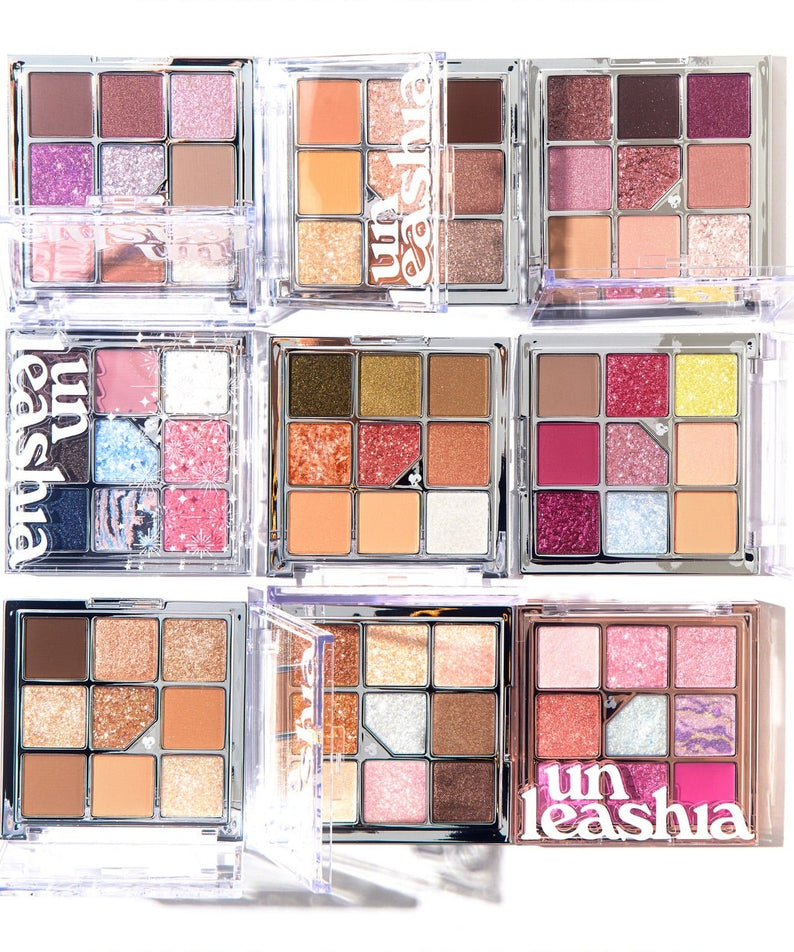 UNLEASHIA Glitterpedia Eye Palette : palette de fards brillants en étuis transparents, photos produit sur fond clair, Décris.