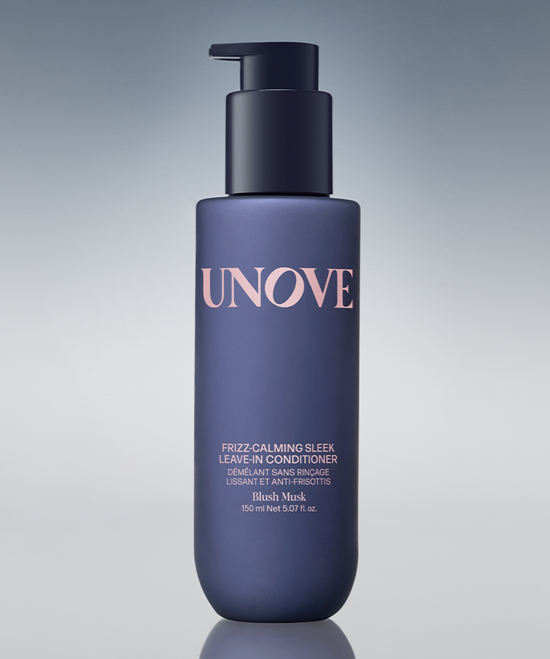 UNOVE Frizz Calming Sleek Leave-In Conditioner 150ml de la marque UNOVE, flacon bleu sur fond clair.