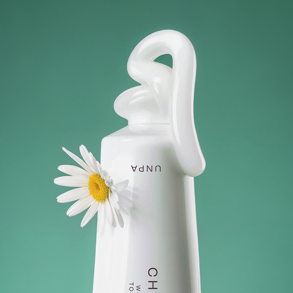 UNPA Chacha French Chamomile Vegan Whitening Toothpaste 90g