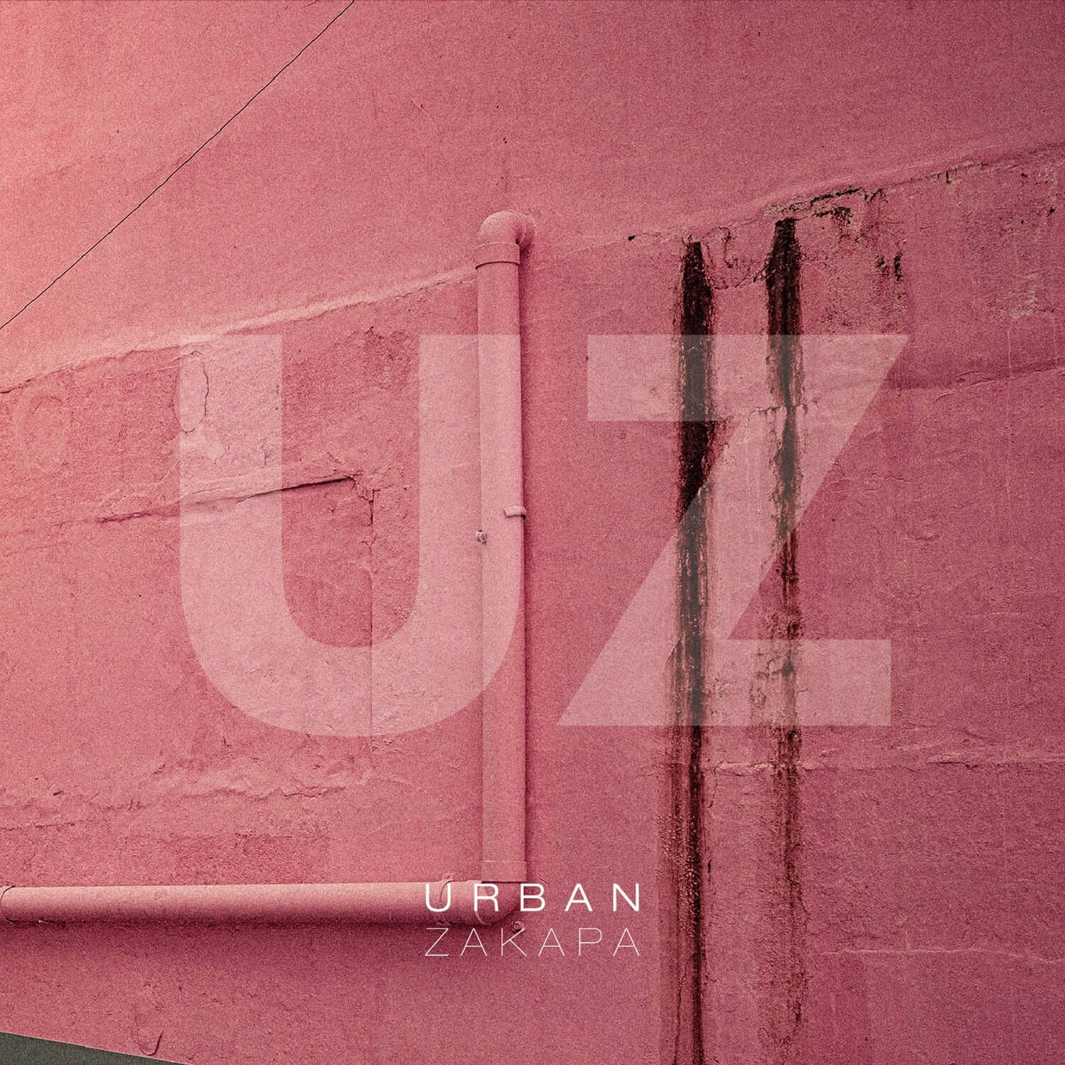 URBAN ZAKAPA - [Stay] - Album Kpop : couverture avec mur rose tagué, style urbain, marque URBAN ZAKAPA, ambiance nocturne.