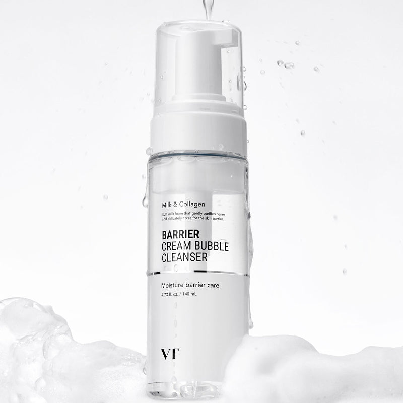 VT COSMETIC Barrier Cream Bubble Cleanser 140ml, flacon sur fond blanc avec bulles d’eau, visuel produit en gros plan.