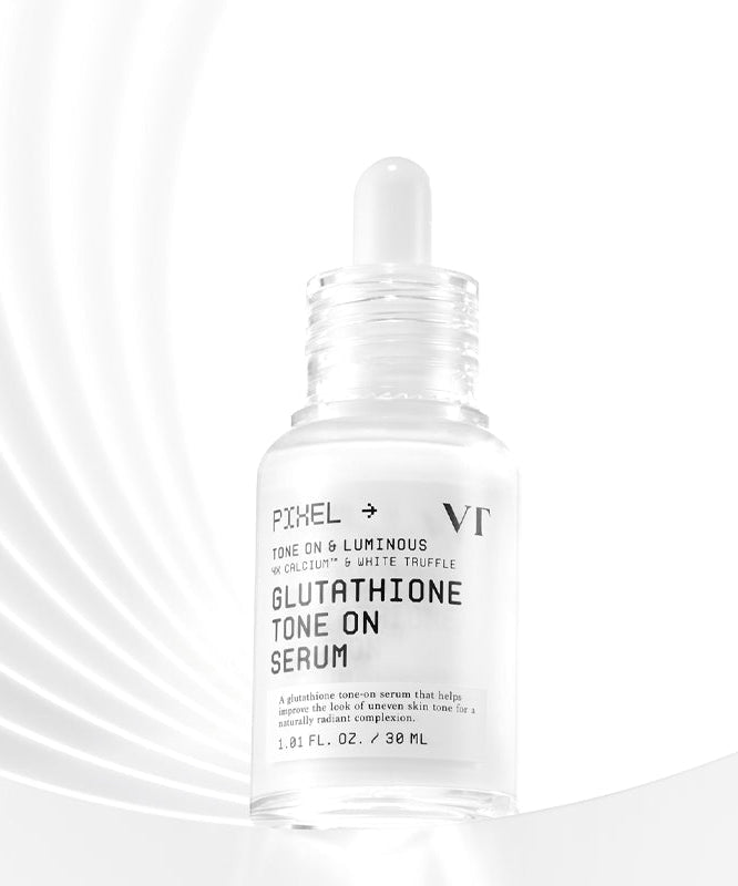 VT COSMETIC Glutathione Tone-On Serum 30ml de la marque VT COSMETIC, flacon blanc sur fond clair, ambiance beauté.