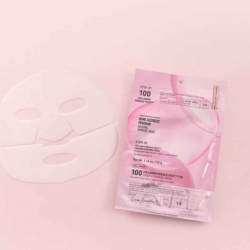 VT COSMETICS  Collagen Riddle Shot 100 2-Step Hydrogel Mask (4 sheets) : masque hydrogel en feuille et pochette sur fond rose