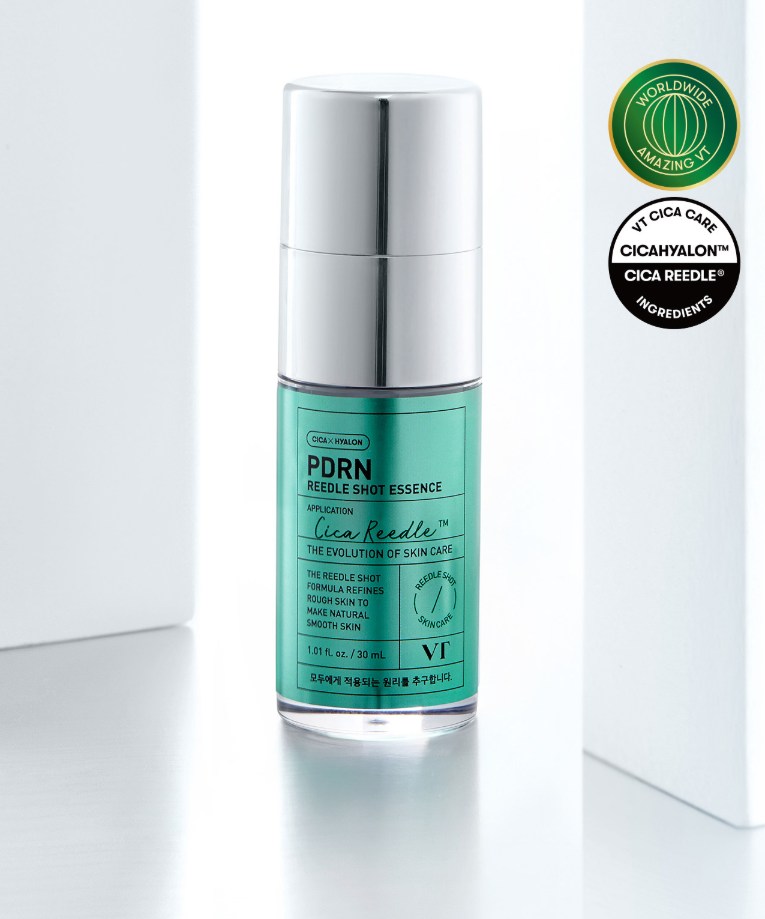 VT COSMETICS  PDRN Riddle Shot Essence 30ml par VT Cosmetics, flacon vert sur fond blanc, esthétique skincare