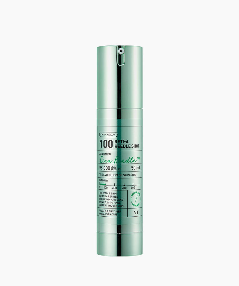 VT COSMETICS Reti-A Reedle Shot®, sérum beauté vert sur fond clair, bouteille produit VT, visuel studio