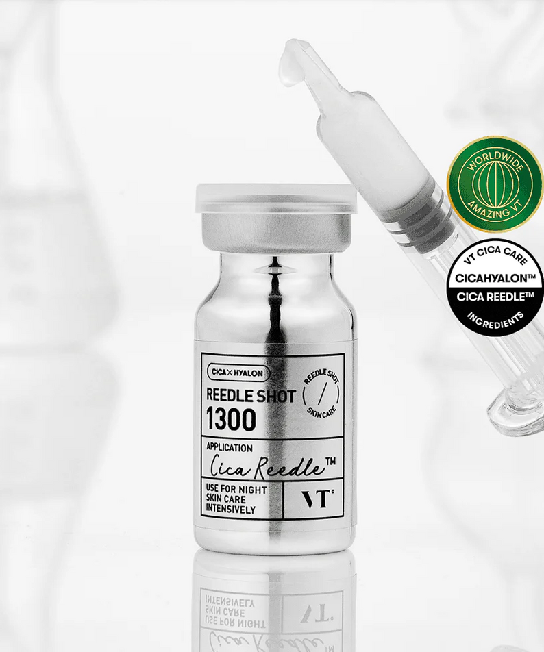 VT COSMETICS Riddle Shot 1300 8ml, flacon sérum et pipette sur fond blanc, marque VT COSMETICS en contexte beauté.