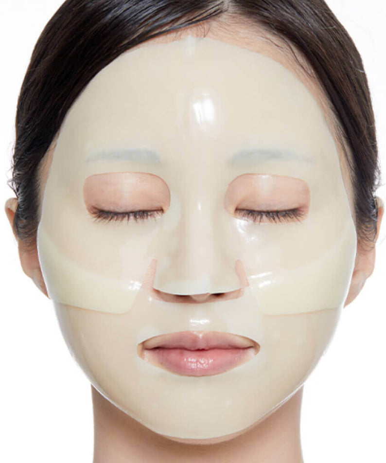 VT COSMETICS  Vita-Lite Riddle shot 100 2-Step Hydrogel Mask (4 sheets) sur visage, masque visage en application, VT COSMETIC.
