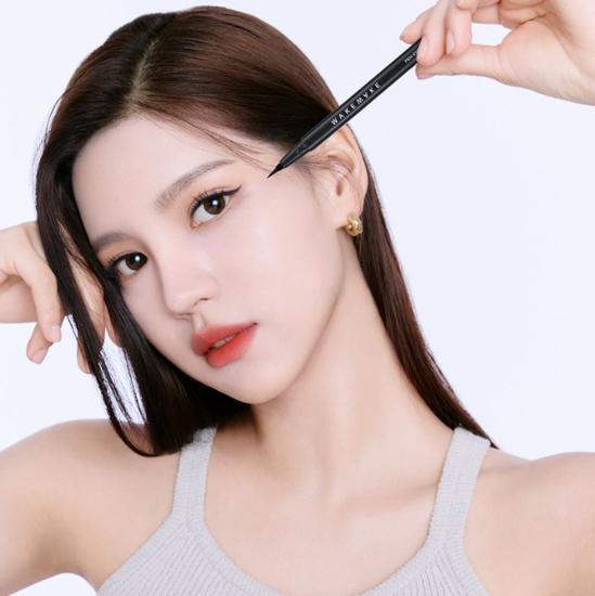 WAKEMAKE Any Proof Eyeliner disponible sur Ma petite Coree, ton Eshop 100% K-beauty en direct de Seoul
