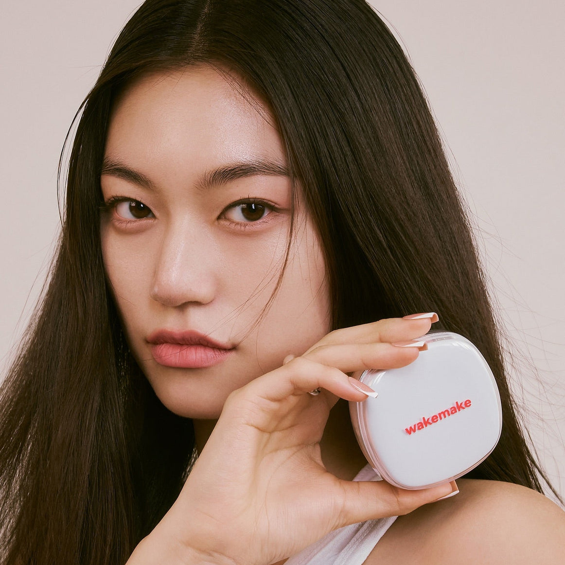 WAKE MAKE Seamless Wear Cushion 15g