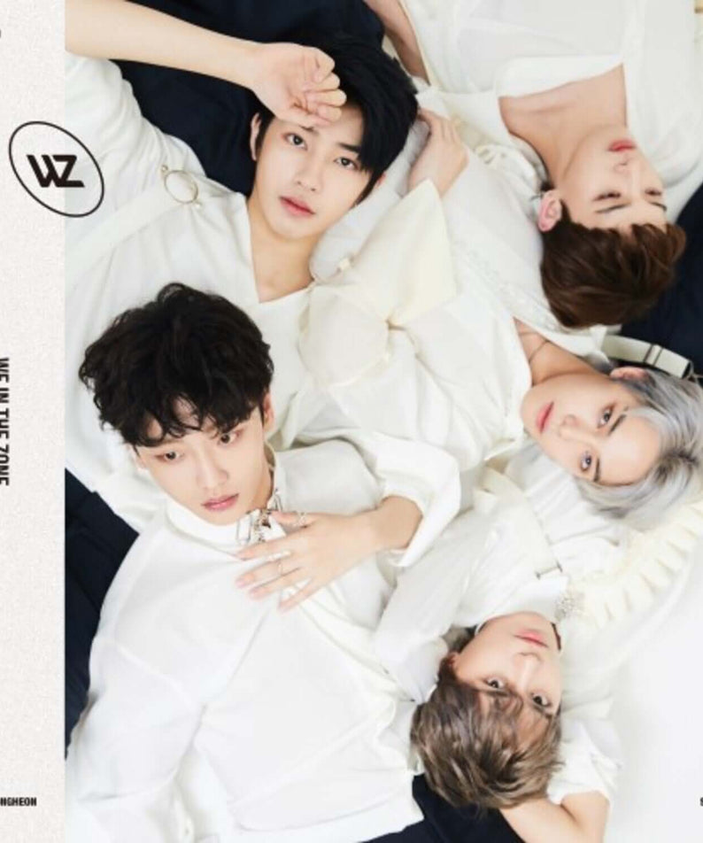 WE IN THE ZONE - 1st Album [WE IN THE ZONE] - Album Kpop, visuel Kpop de groupe en blanc, couvertures fan