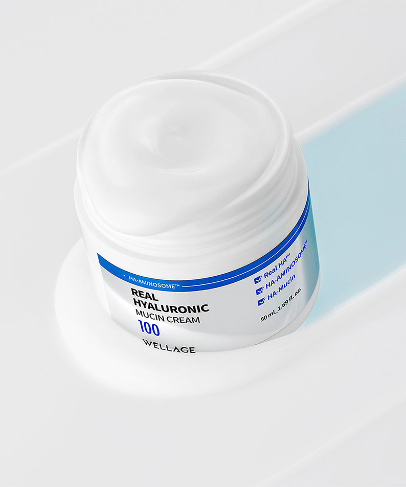 Crème WELLAGE Real Hyaluronic Mucin 50ml pour l'hydratation de la peau, vue de dessus en arrière-plan blanc.