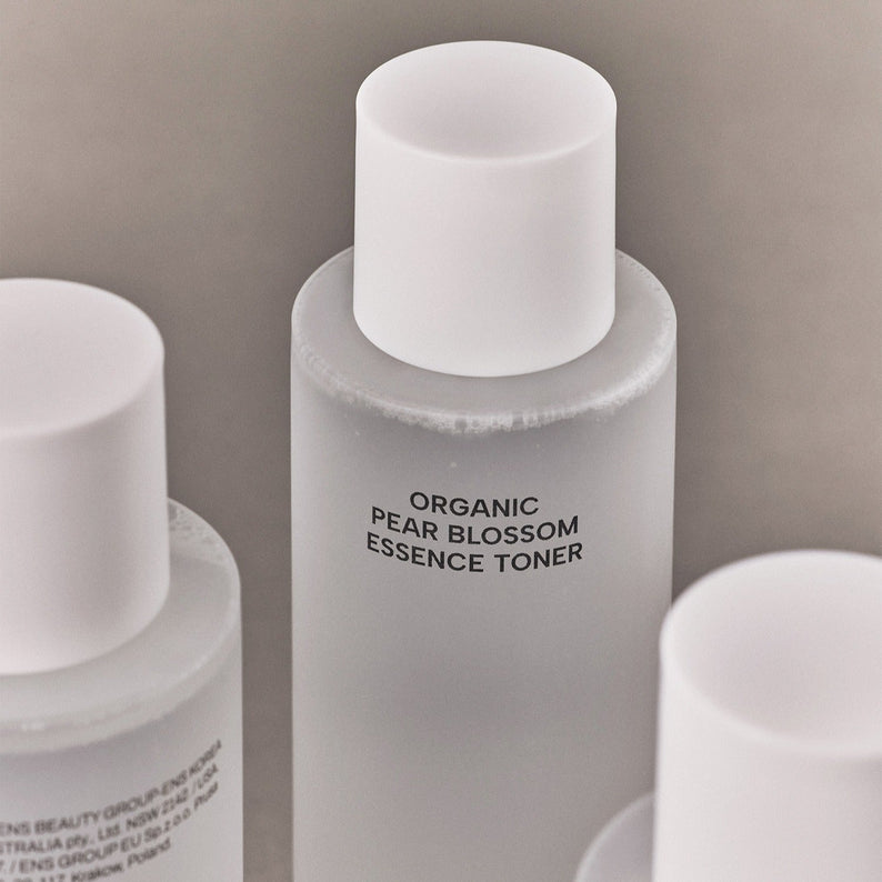 WHAMISA Organic Pear Blossom Fermented Essence Toner 160ml