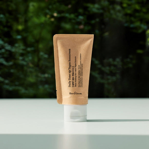 HERBLOOM Daily Tone-Up Vegan Sunscreen 50ml en stock sur Ma Petite Corée