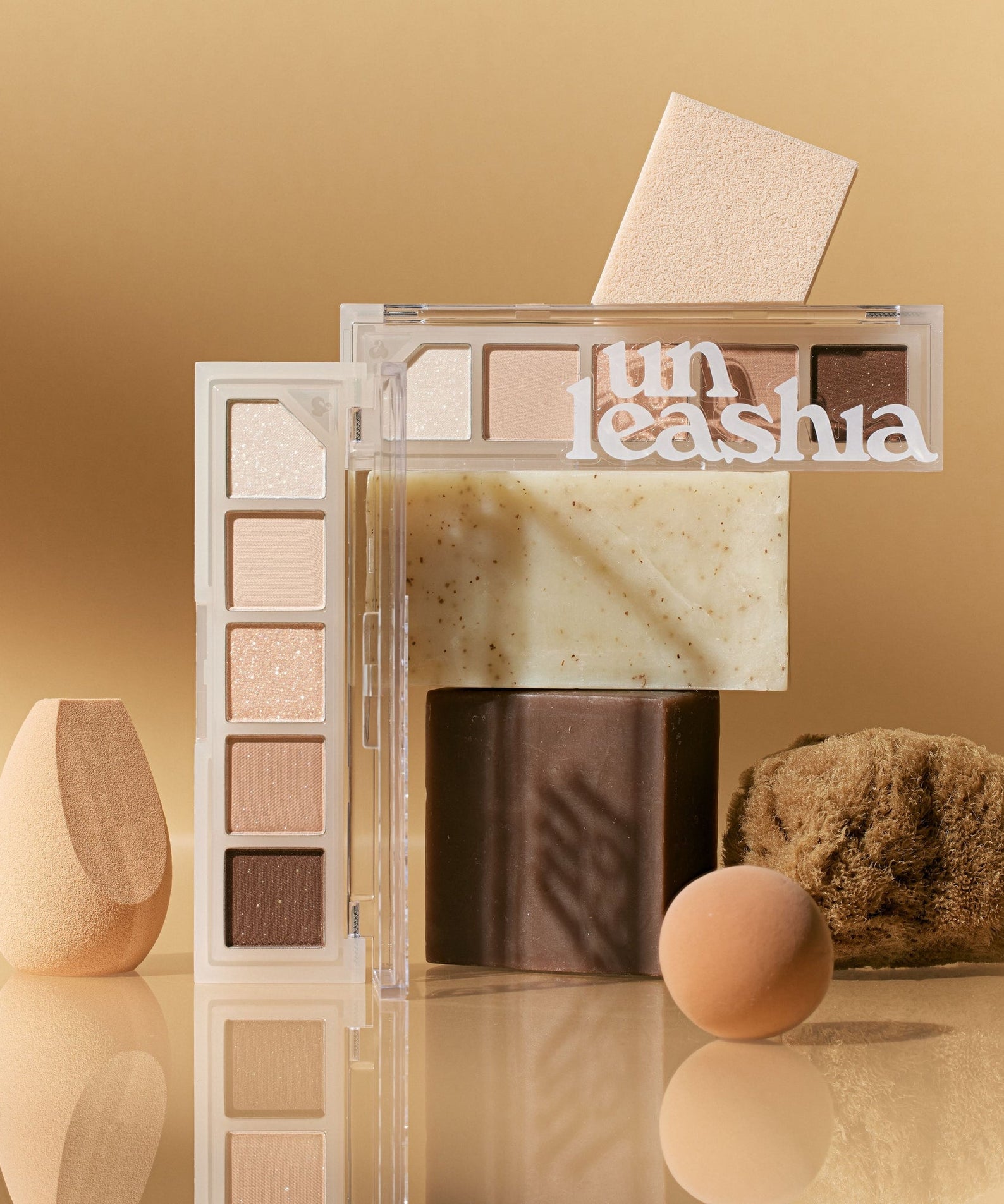 UNLEASHIA Mood Shower Eye Palette