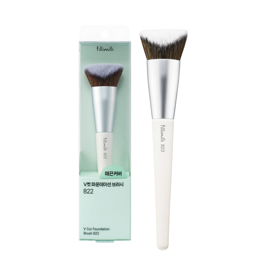 FILLIMILLI V-Cut Foundation Brush 822