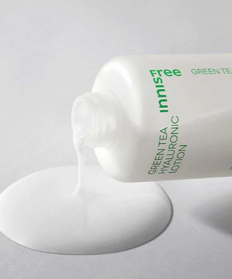 INNISFREE Green Tea Hyaluronic Lotion 170ml, bouteille en gros plan sur fond blanc, marque Innisfree, contexte cosmétique