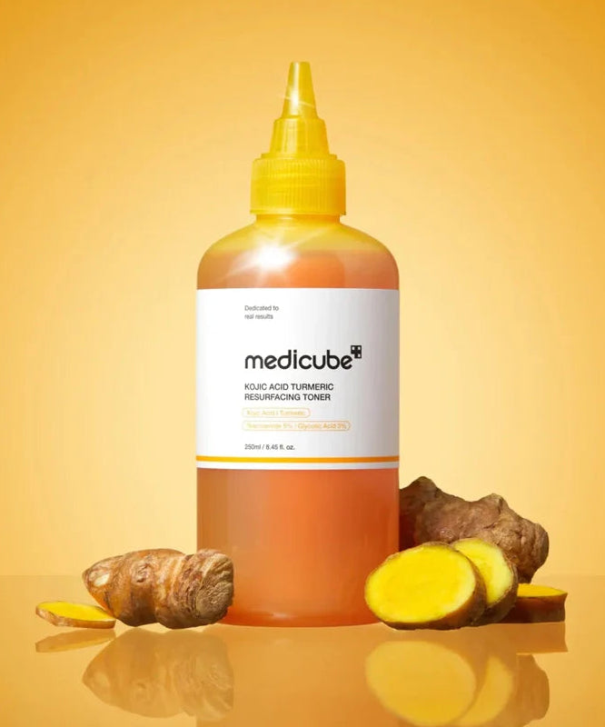 MEDICUBE Kiojic Acid Turmeric Resurfacing Toner 200ml