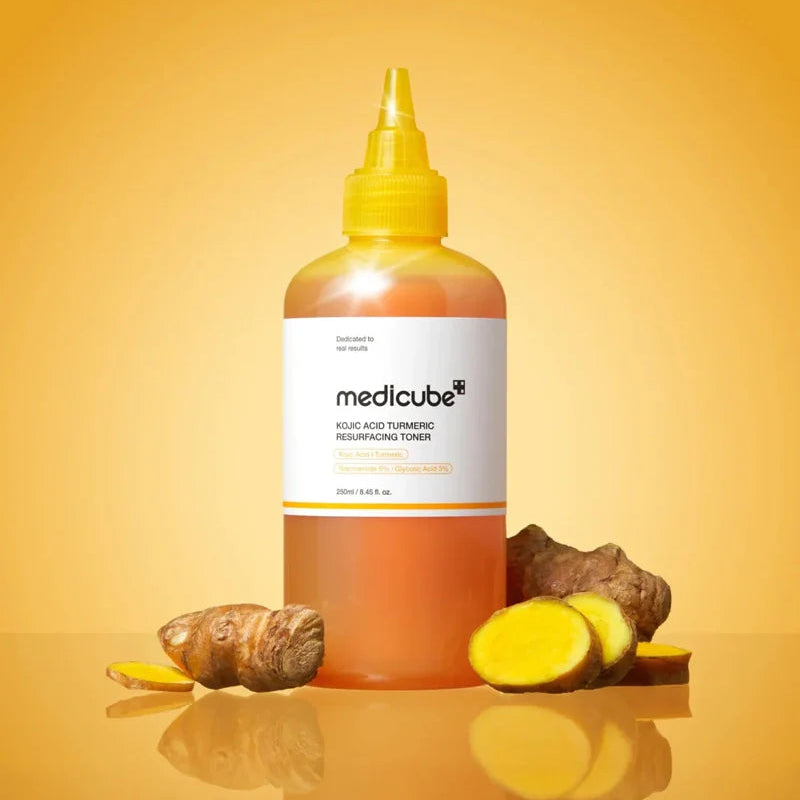 MEDICUBE Kiojic Acid Turmeric Resurfacing Toner 200ml