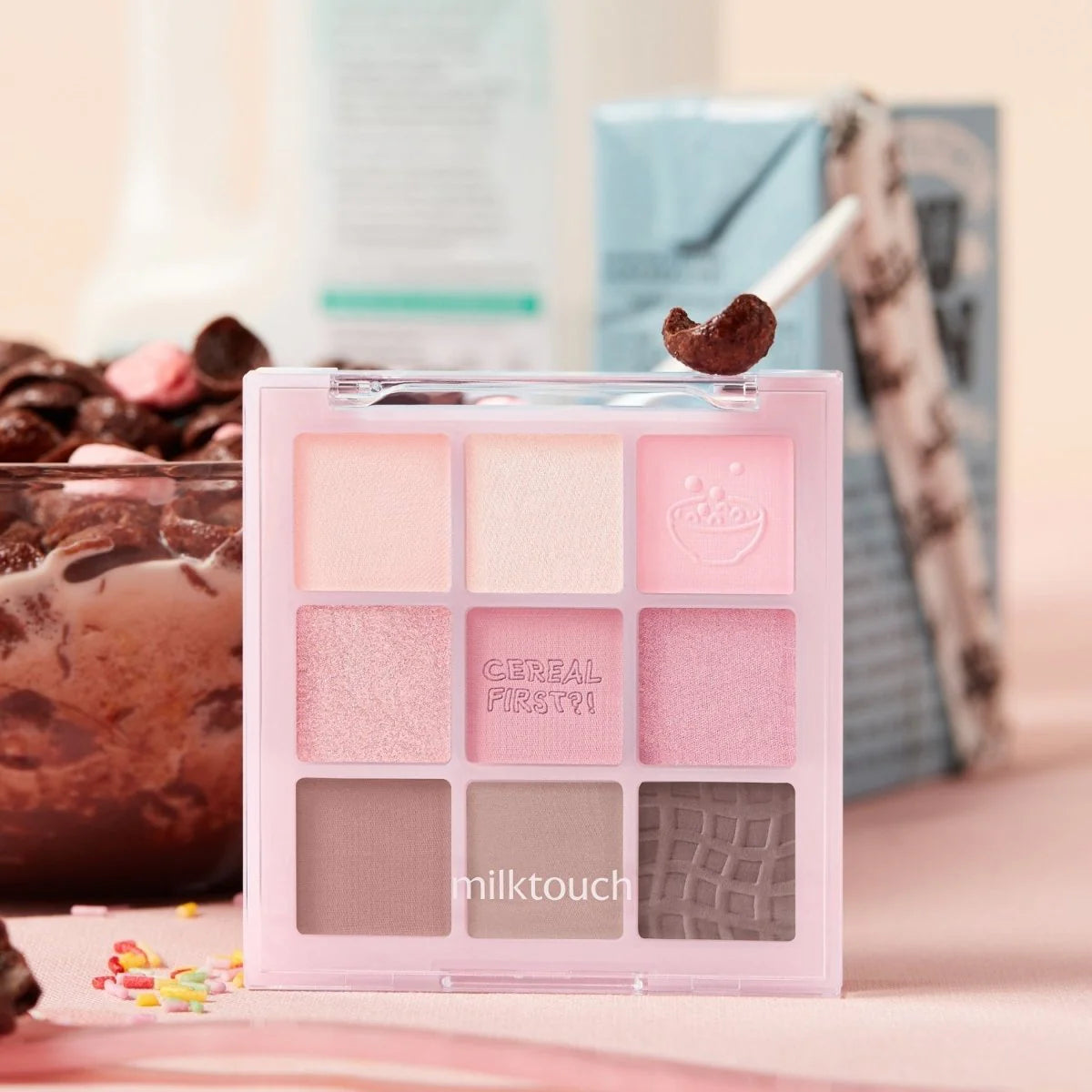 MILK TOUCH Tone On Shadow Palette